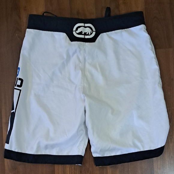 Ecko Unlimited White Swim Board Shorts with Black Accents - Picture 4 of 6